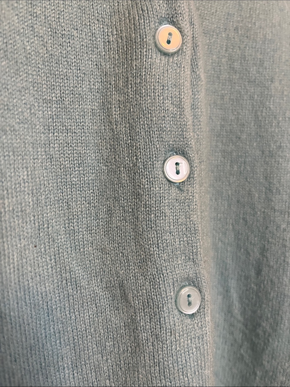 100% Cashmere Apt. 9 Women's Light Blue Crewneck Button Cardigan - Picture 4 of 11